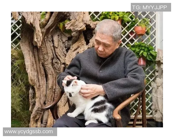 意外邂逅足球明星瞬间捕捉珍贵合影照片背后的故事与感动